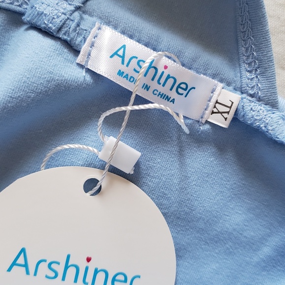 Womens Swimmer - Picture 6 of 7